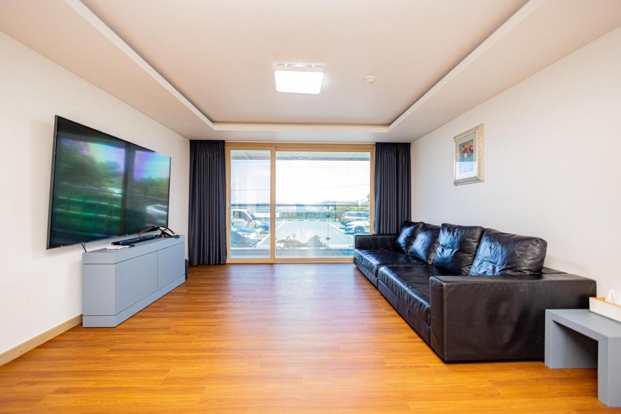 Jeju Arumdaun Resort Sihung-ni Zewnętrze zdjęcie