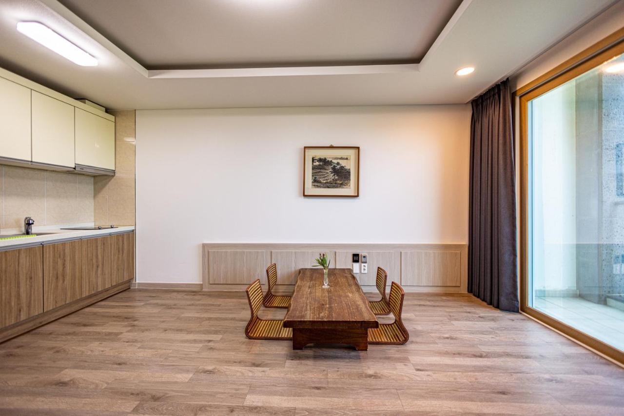 Jeju Arumdaun Resort Sihung-ni Zewnętrze zdjęcie